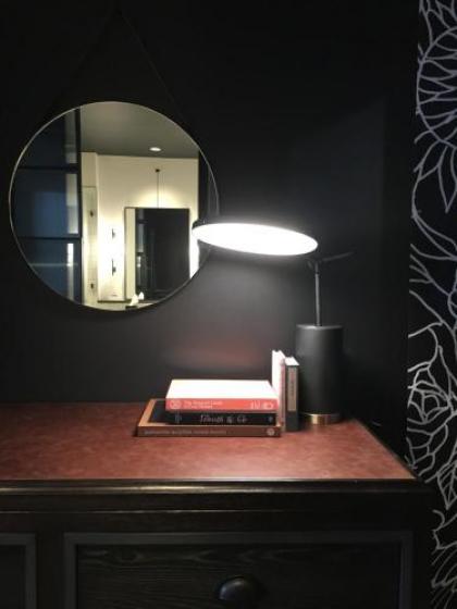 Crossroads Hotel - image 2