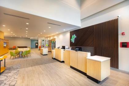 Holiday Inn - Kansas City - Northeast an IHG Hotel - image 2