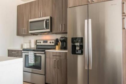 Frontdesk The Grand Apts Downtown Kansas City - image 2