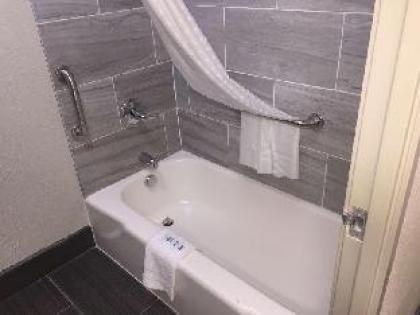 SureStay Plus Hotel by Best Western Kansas City Airport - image 5