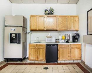 Kci Lodge - image 4