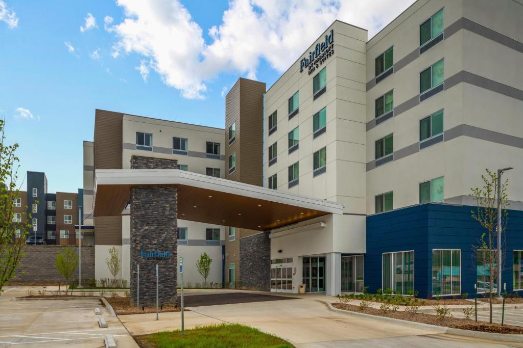 Fairfield by Marriott Inn & Suites Kansas City North Gladstone - main image