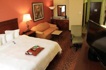 Hampton Inn and Suites Houston-Katy - image 3