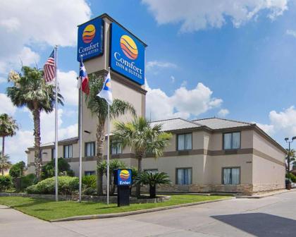 Comfort Inn & Suites Houston West-Katy - image 1