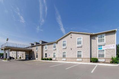 Quality Inn Kearney - image 9