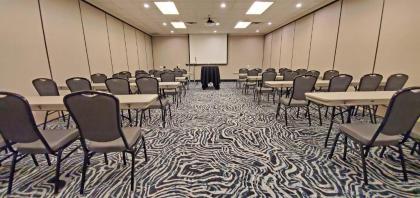 Holiday Inn Kearney an IHG Hotel - image 4