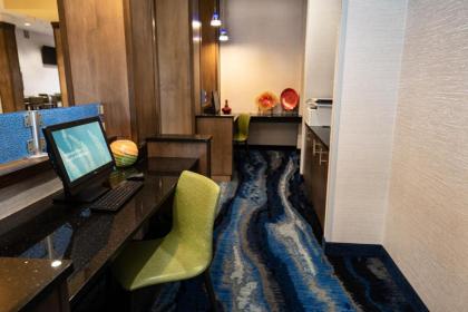 Fairfield Inn & Suites by Marriott Kearney - image 10