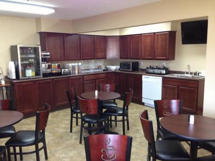 New Victorian Inn & Suites Kearney - image 2