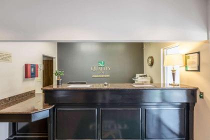 Quality Inn Kearney - image 8