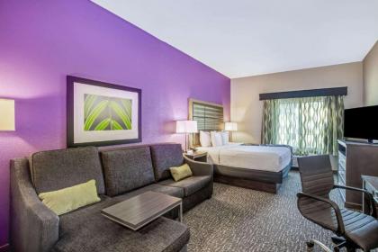La Quinta by Wyndham Kearney - image 11