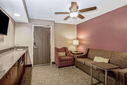 La Quinta by Wyndham Kearney - image 13