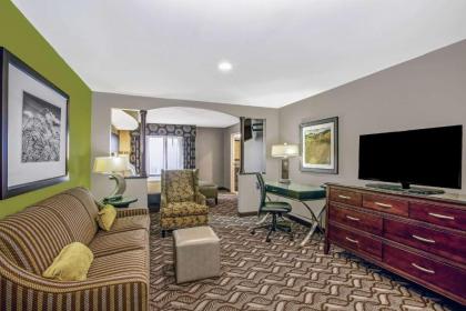 La Quinta by Wyndham Kearney - image 14
