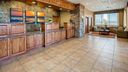 Best Western Plus Mid Nebraska Inn & Suites - image 10