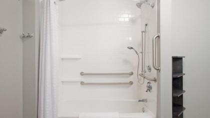 Candlewood Suites Kearney an IHG Hotel - image 4