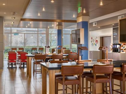 Holiday Inn Express & Suites Salem North - Keizer an IHG Hotel - image 12