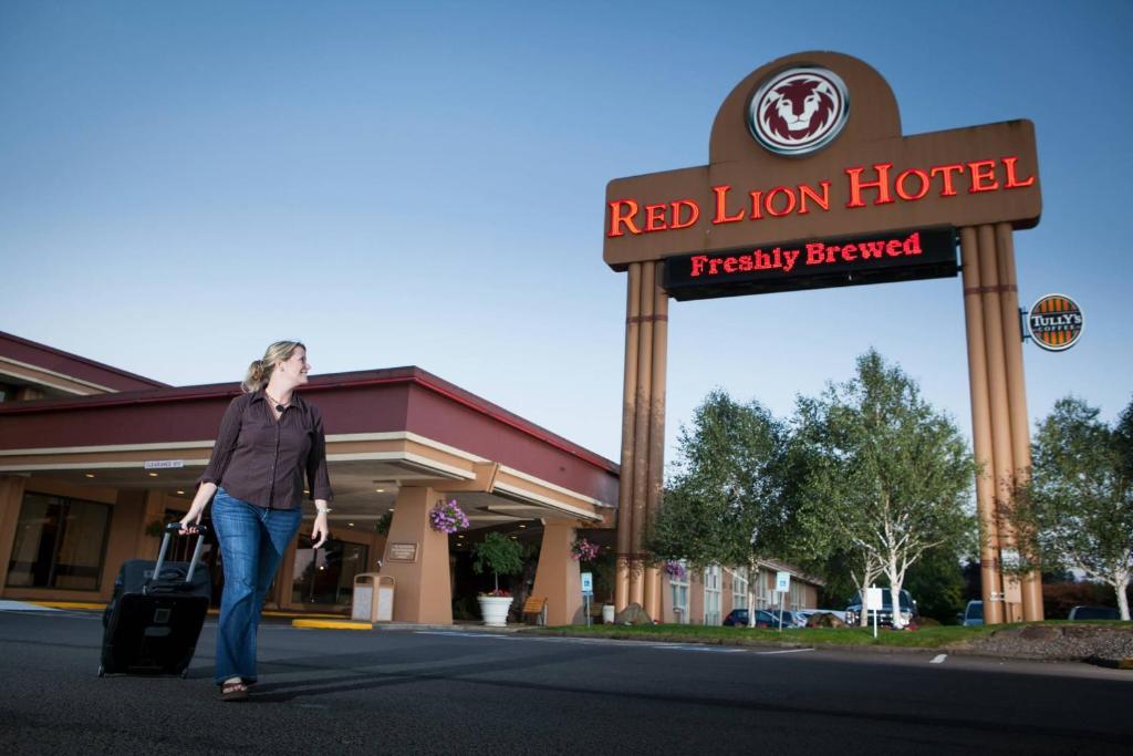 Red Lion Hotel Kelso - main image