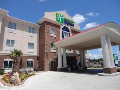 Holiday Inn Express Kenedy