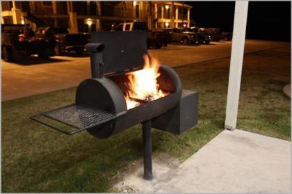 Eagles Den Suites at Kenedy - image 14