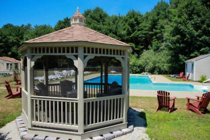 Kennebunk Gallery Motel and Cottages - image 1