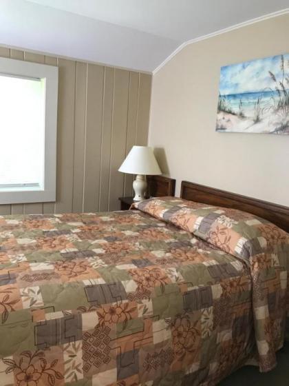 Kennebunk Gallery Motel and Cottages - image 13