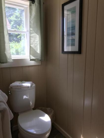 Kennebunk Gallery Motel and Cottages - image 14