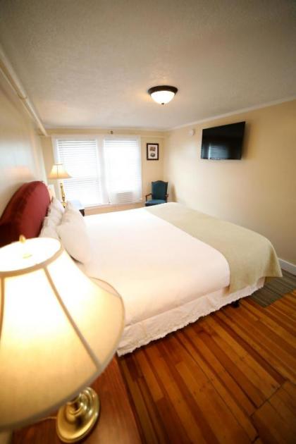 The Kennebunk Inn - image 7