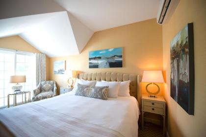 The Grand Hotel - image 15