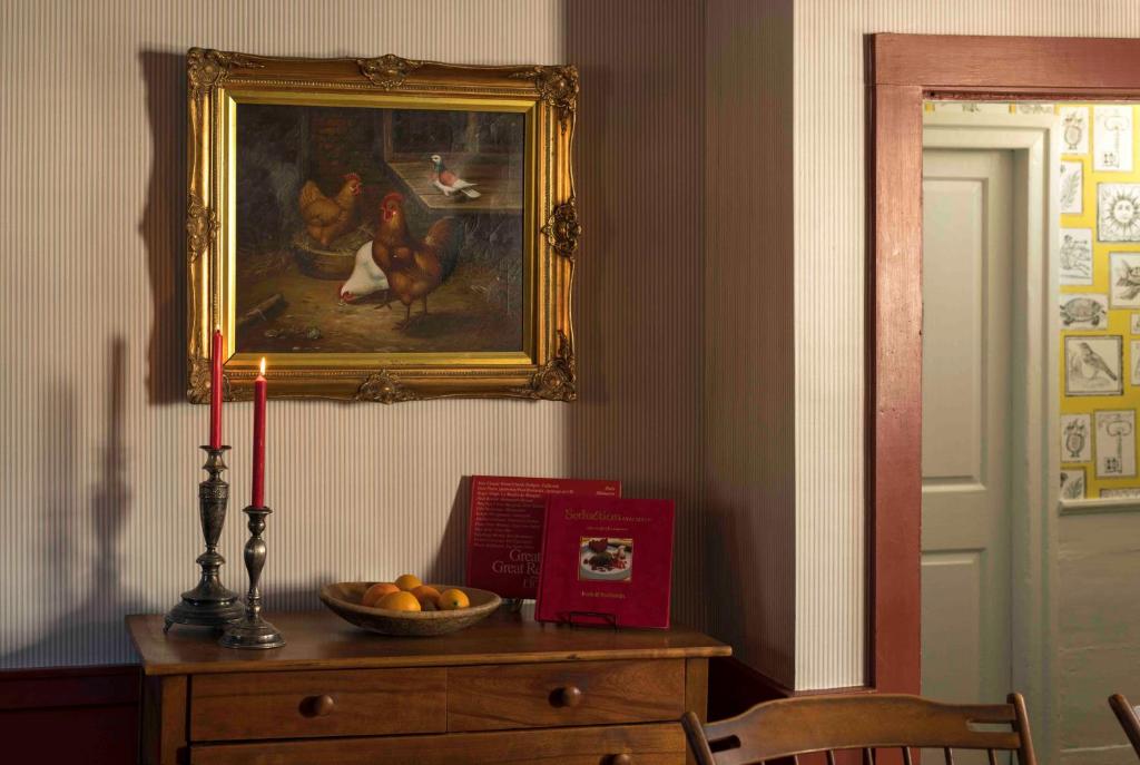 Waldo Emerson Inn - image 5
