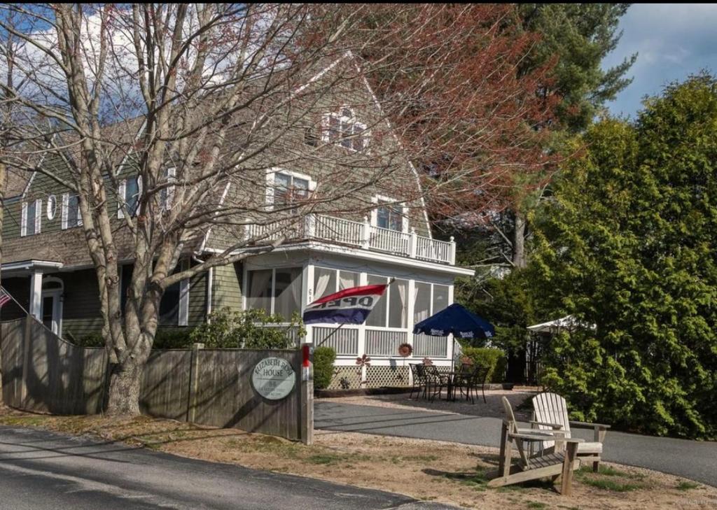 Elizabeth Rose House - main image