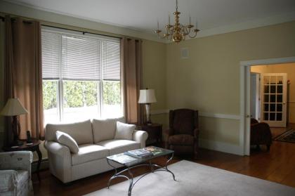 Elizabeth Rose House - image 15