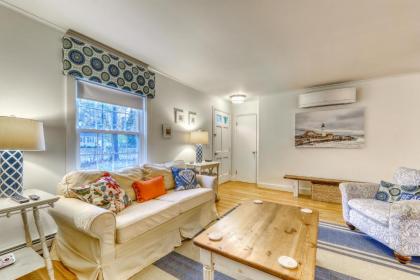 Kennebunk Family Cottage - image 12