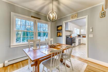 Kennebunk Family Cottage - image 13