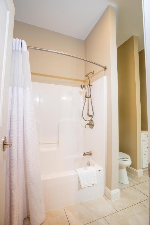84 Main by Capital Vacations - image 5