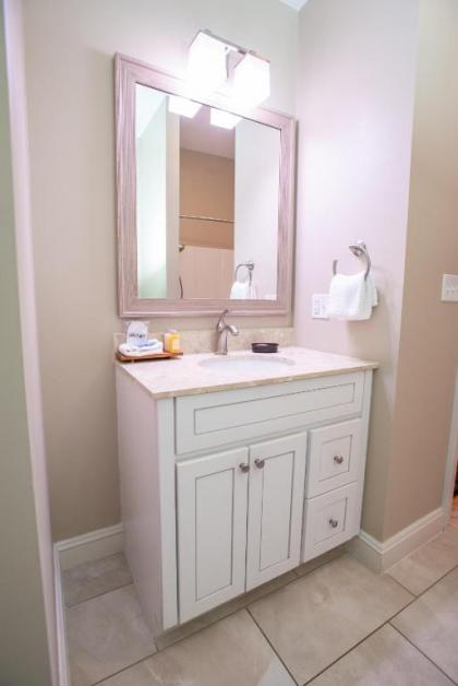 84 Main by Capital Vacations - image 7