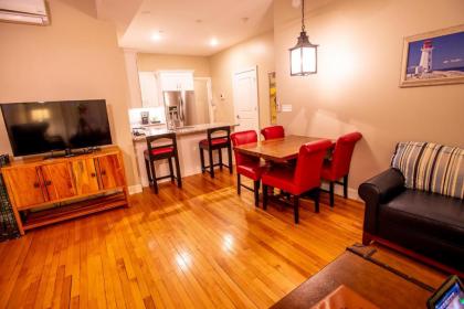 84 Main by Capital Vacations - image 9