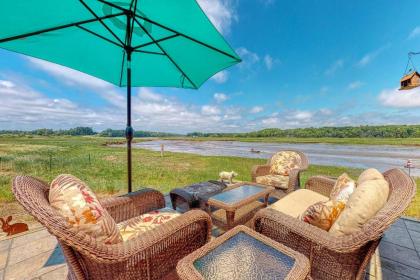 Kennebunk Cottage   2 Bed 1 Bath Vacation home in Kennebunk Kennebunk Maine