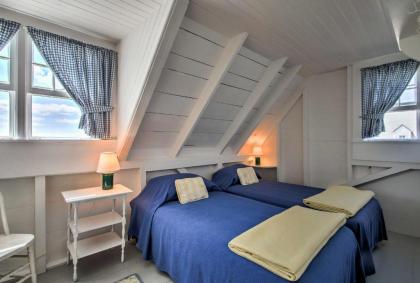 Kennebunk Cottage with Private Beach and Ocean Views! - image 6