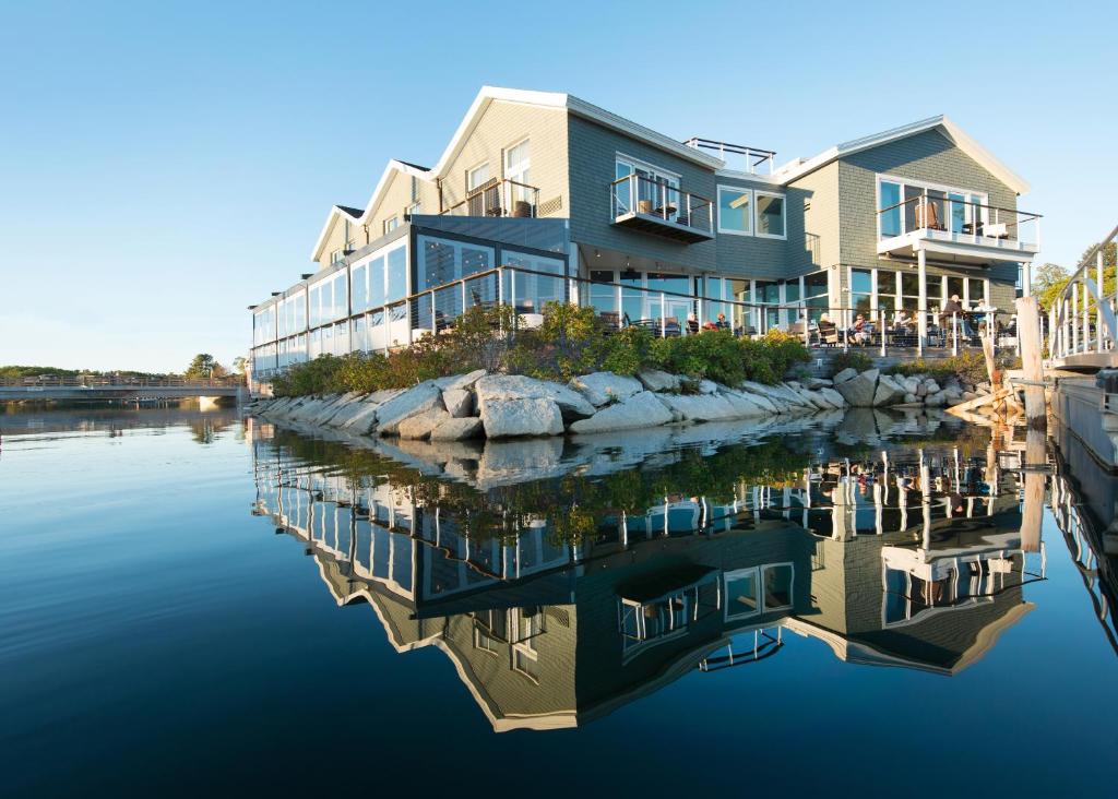 The Boathouse - main image