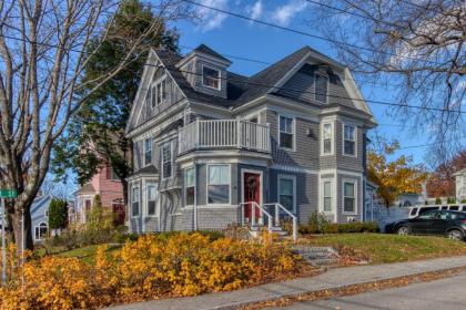 Pied-A-Terre - image 4