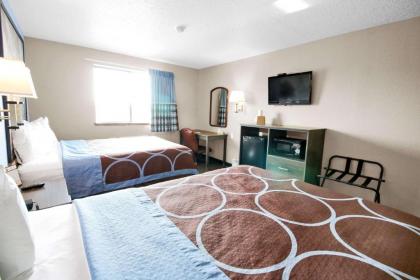 Super 8 by Wyndham Kenosha/Pleasant Prairie - image 14