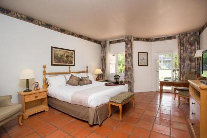 Y O Ranch Hotel and Conference Center - image 4