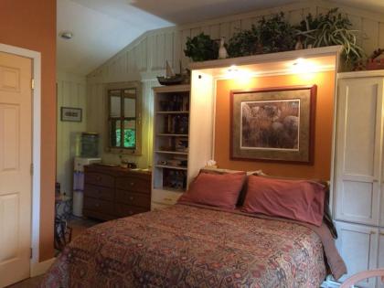 Black Bear Inn - image 13