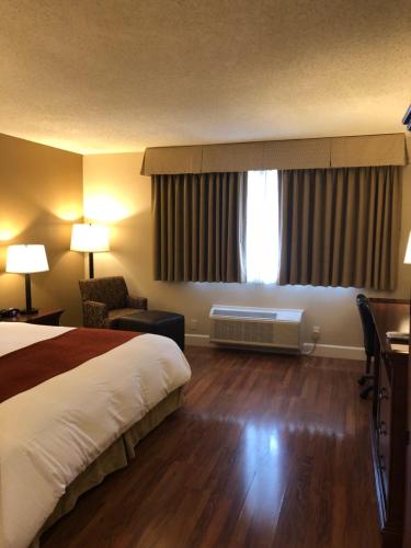 Best Western Tyrolean Lodge - image 3