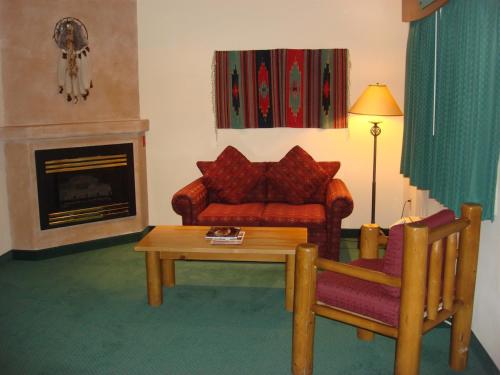 Best Western Plus Kentwood Lodge - image 2