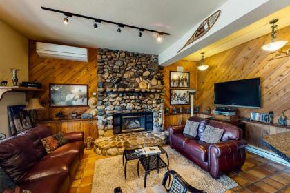 Saddleview Retreat - image 10