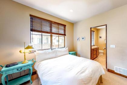 Ketchum Charm - image 10