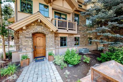Ketchum Charm - image 4