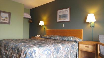 Harbor Lights Lodge - image 15