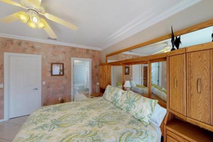 Dream in the Keys - image 12