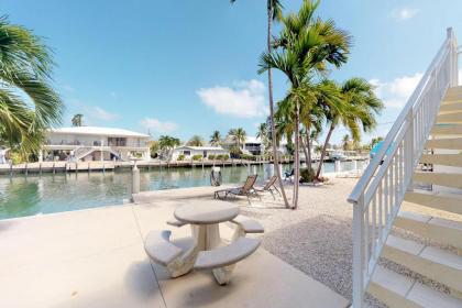 Dream in the Keys - image 5